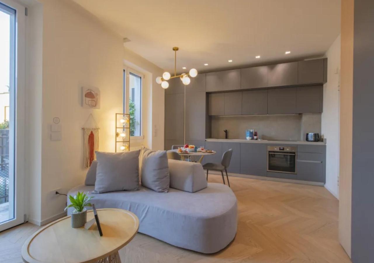 Sweett- Luxury Torino Apartman Milánó Kültér fotó