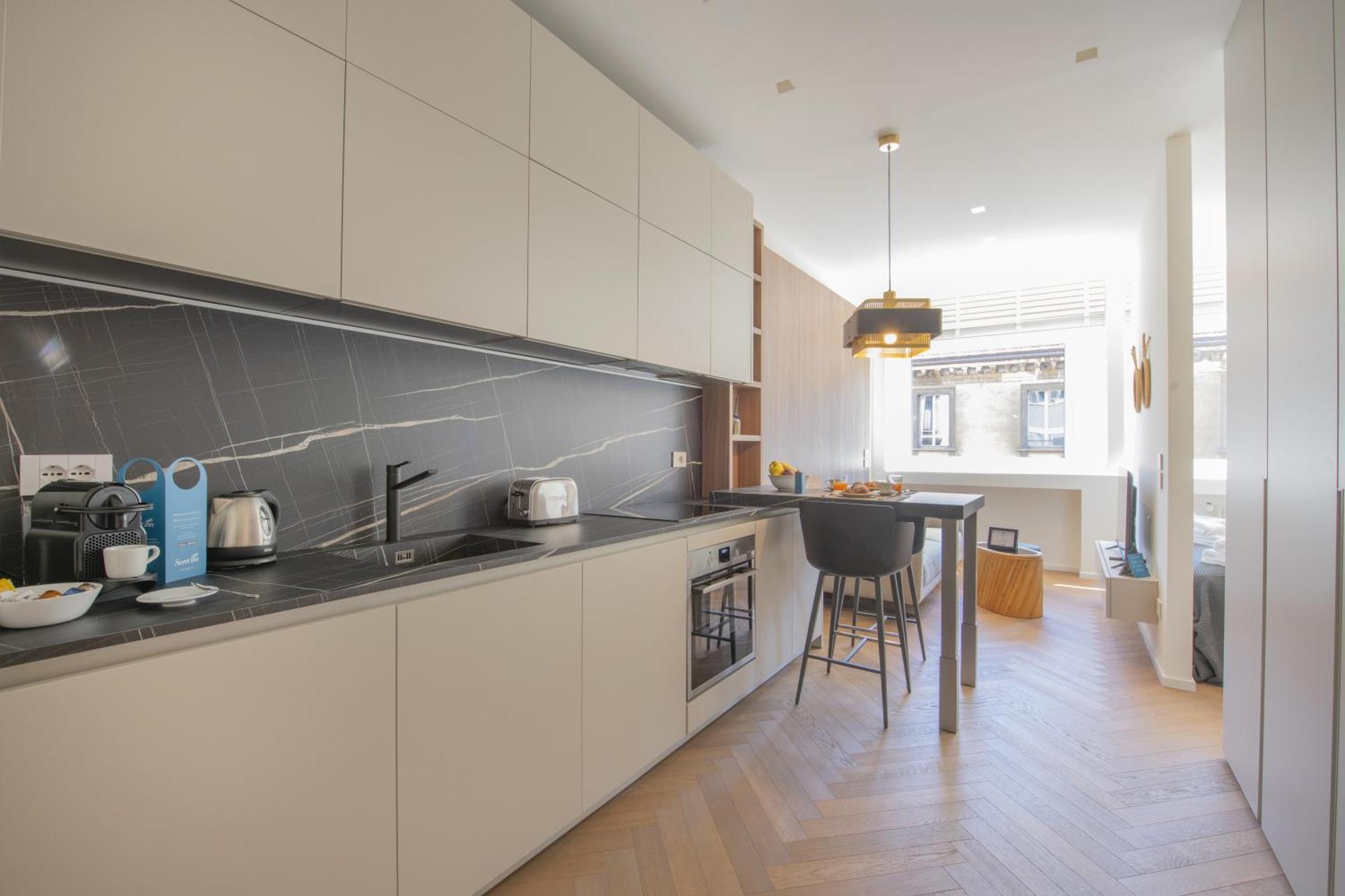 Sweett- Luxury Torino Apartman Milánó Szoba fotó